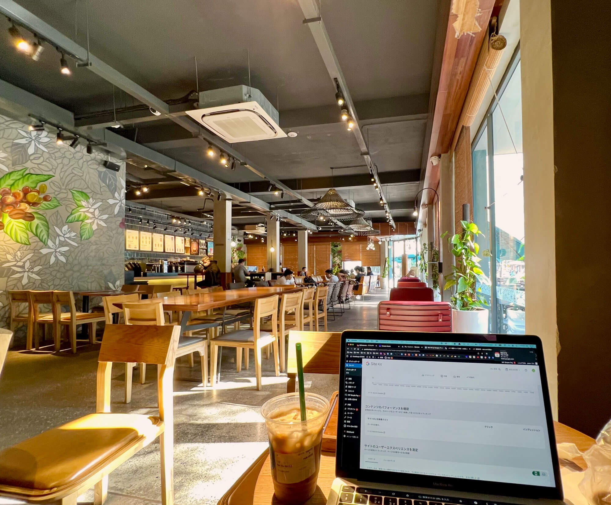 ダナンのノマドカフェ、The Cups Coffee